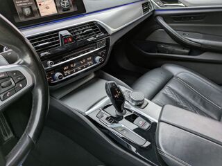 S&eacute;rie 5 G30 M550I 4.4 I 462ch M-SPORT XDRIVE BVA 2018 occasion 25300 Pontarlier