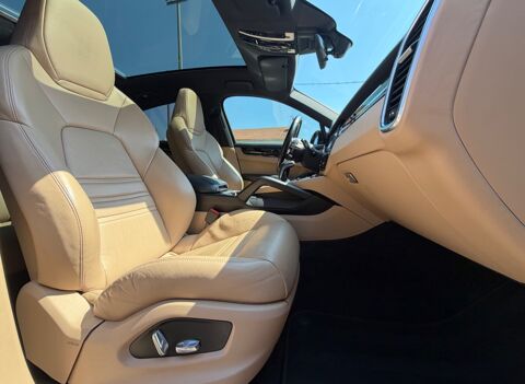 Cayenne 3.0 V6 462CH E-HYBRID - PACK CHRONO 2021 occasion 13700 Marignane