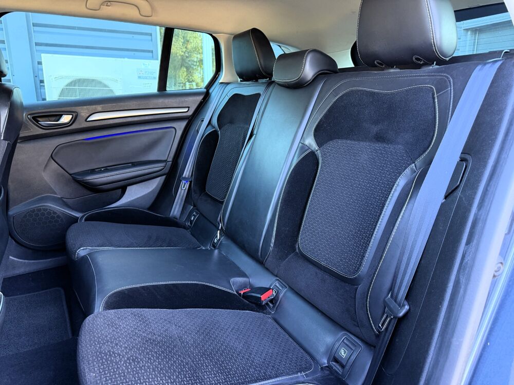 M&eacute;gane ESTATE 1.6 DCI 130 ch INTENS 2017 occasion 65290 Juillan