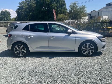 M&eacute;gane IV 1.6 dCi INTENS 130cv ENTRETIEN RENAULT 2016-2020 / EMBRAY 2016 occasion 17000 La Rochelle