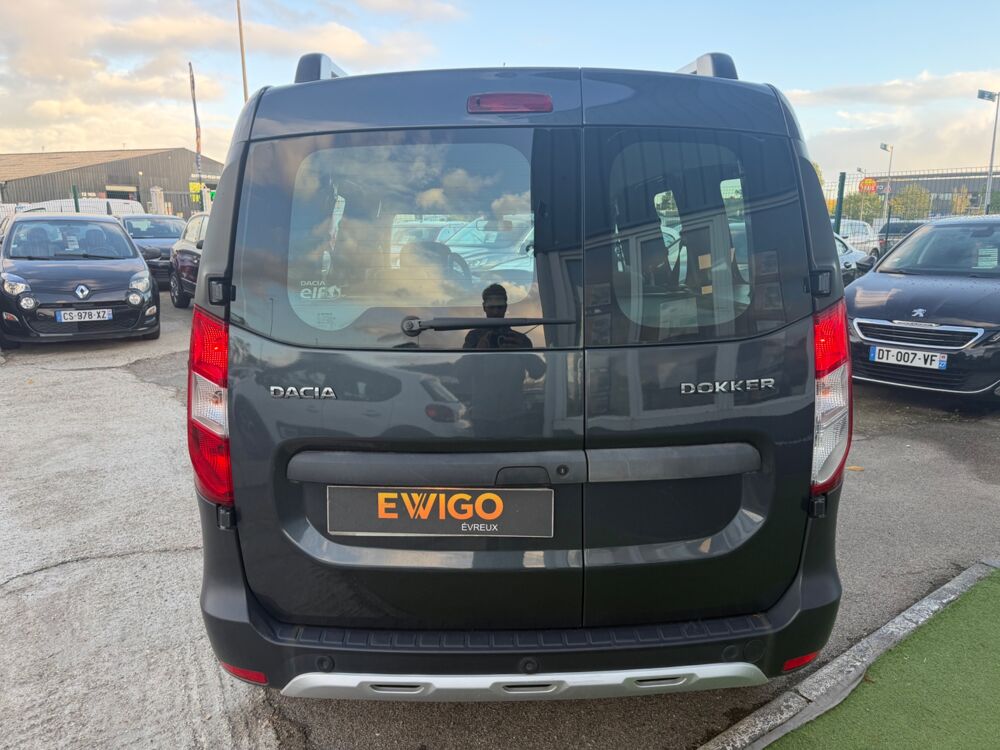 Dokker COMBI STEPWAY 1.5 DCI 90Ch - 1&Egrave;RE MAIN - CLIMATISATION - REG 2016 occasion 27000 &Eacute;vreux