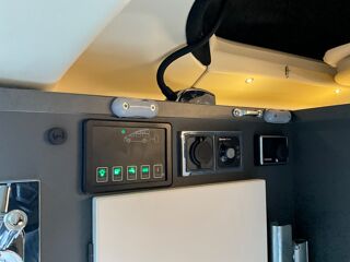 MULTIVAN T6 2.0 TDI 150 CARAT 4MOTION WESTFALIA / Enti&egrave;rement &eacute;quip&eacute; 2022 occasion 17000 La Rochelle