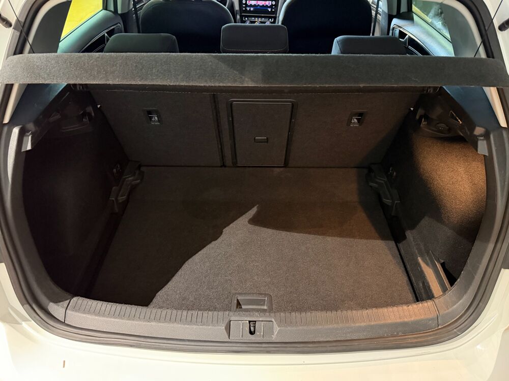Golf 1.5 TSI 150ch EVO BLUEMOTION CARAT + PACK-R LINE EXT&Eacute;RIEUR 2019 occasion 81990 Puygouzon
