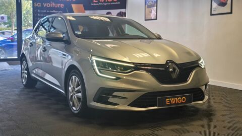 M&eacute;gane 4 (2) 1.5 BlueDCI 115 ch BUSINESS + SUIVI RENAULT 2022 occasion 21850 Saint-Apollinaire