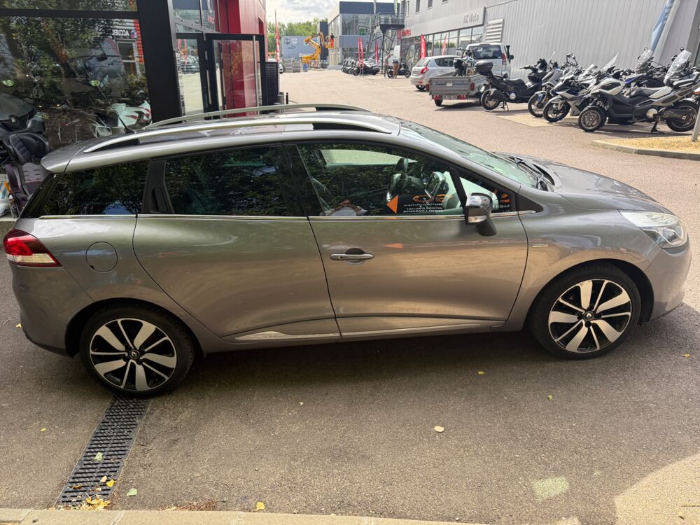 Clio 1.5 DCI ICONIC 90CH - CAMERA DE RECUL-SIEGES CHAUFFANT-CLIMA 2016 occasion 76150 Saint-Jean-du-Cardonnay