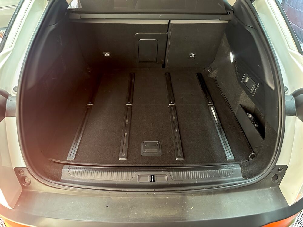 C5 X 1.6 225H 180 HYBRID PHEV 12.4KWH SHINE E-EAT BVA 2022 occasion 55430 Belleville-sur-Meuse