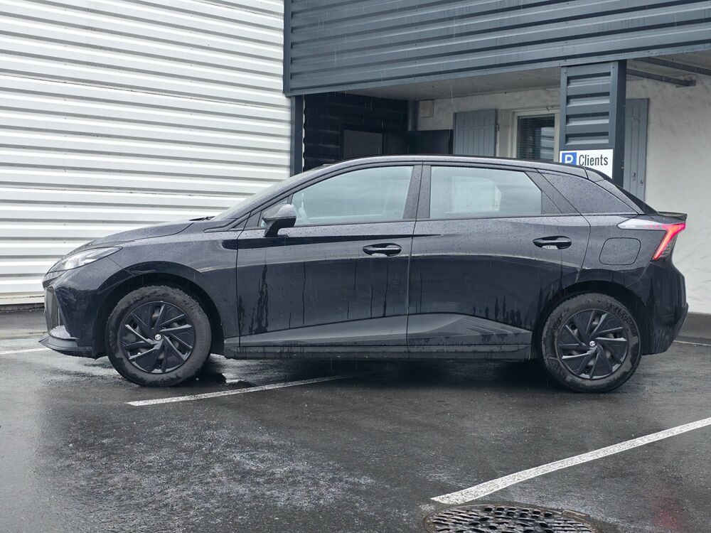 MG4 ELECTRIC 170Ch - 51KWH 2WD COMFORT SOH 02/2026 90% 2022 occasion 17100 Saintes