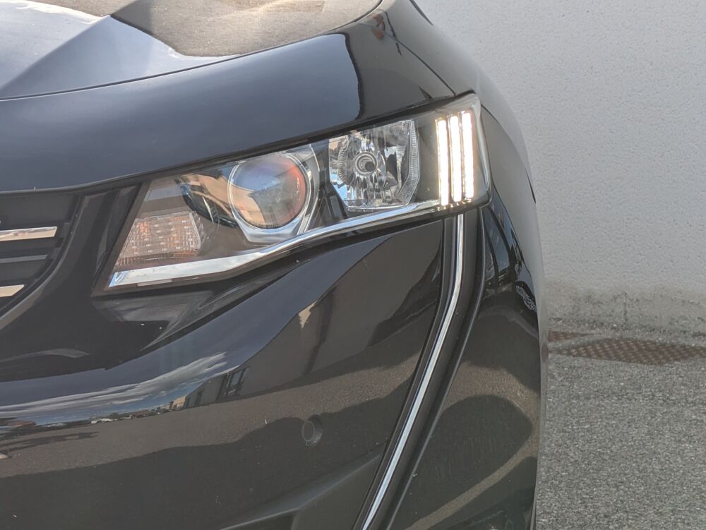 508 GENERATION-II SW 1.6 225ch HYBRID PHEV 12.4KWH ALLURE PACK E 2020 occasion 69420 Ampuis