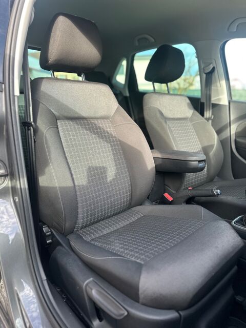 Polo 1.2 TSI 90CH DISTRIBUTION NEUVE CAMERA DE RECUL 2016 occasion 25000 Besan&ccedil;on