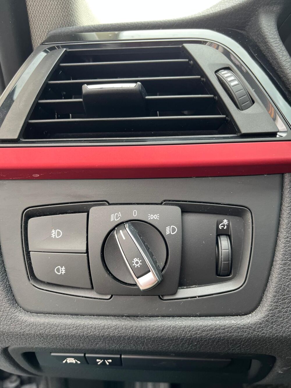 S&eacute;rie 3 ACTIVEHYBRID 335i 340CH SPORT BVA / TO / GPS / SI&Egrave;GES &Eacute;LECTR 2013 occasion 74600 Seynod