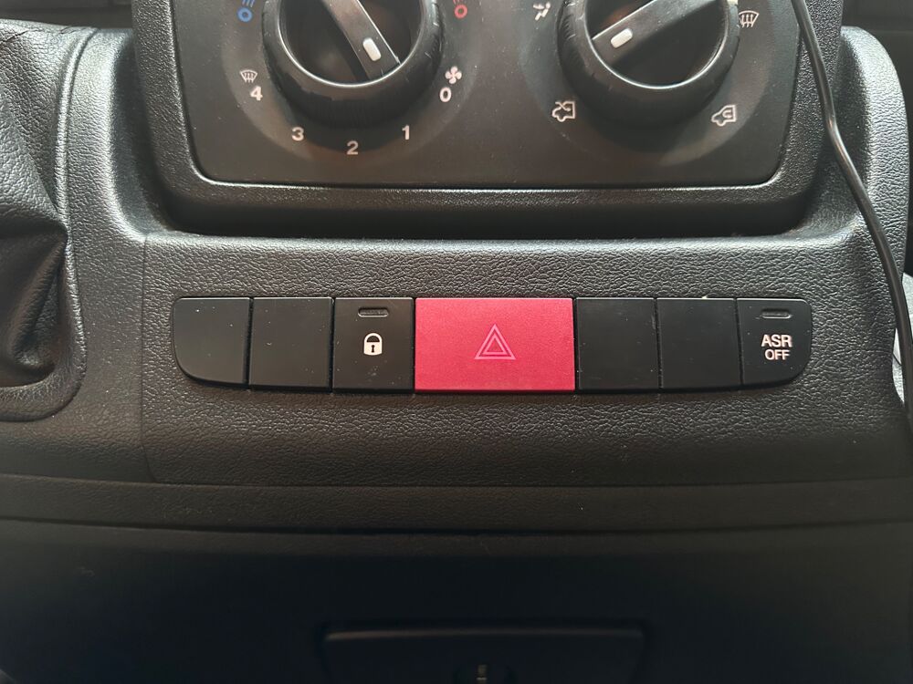 Boxer FOURGON 330 2.0 BLUEHDi 110 L3 H2 CONFORT 2019 occasion 55430 Belleville-sur-Meuse