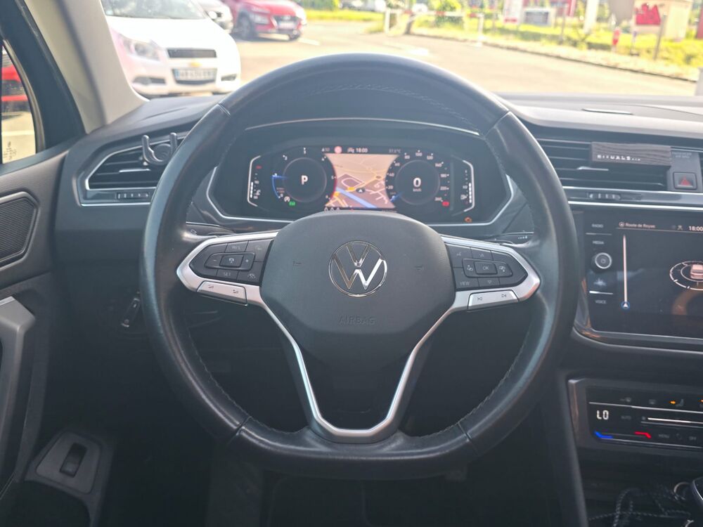 Tiguan 2.0 TDI 150ch ELEGANCE DSG BVA S&S / CAMERA DE RECUL / CARPL 2021 occasion 17100 Saintes