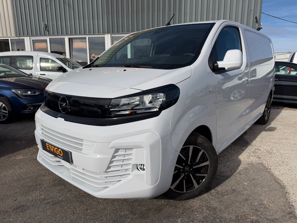 Vivaro FOURGON 1.5 D 120CH TAILLE M TVA RECUPERABLE - CARPLAY - CAM 2024 occasion 27000 &Eacute;vreux