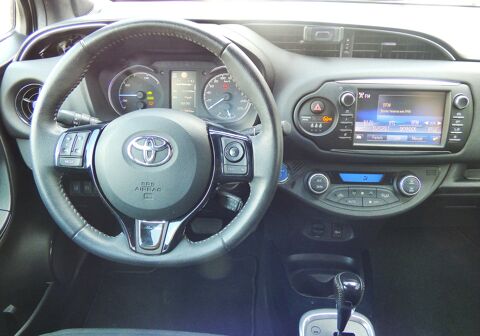 Yaris 1.5 VVTI 100H 75 FULL-HYBRID COLLECTION BVA 2017 occasion 33210 Maz&egrave;res
