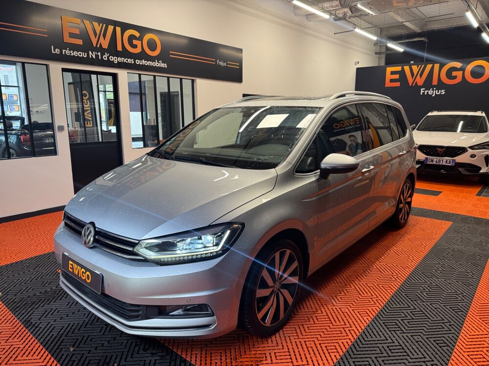 Touran 1.4 TSI 150 BLUEMOTION CARAT DSG BVA 2016 occasion 83600 Fr&eacute;jus
