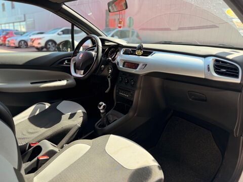 DS3 1.4 HDI 70CH CHIC - ORDINATEUR DE BORD - VITRES ELECTRIQUES 2011 occasion 76150 Saint-Jean-du-Cardonnay