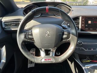 308 II 1.6 THP 272CV GTI BY-PEUGEOT-SPORT / SANS FAP / CHAINE + 2017 occasion 17000 La Rochelle