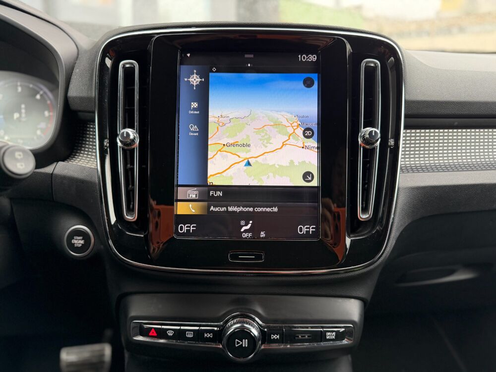XC40 2.0 D4 190 R-DESIGN AWD GEARTRONIC BVA 2019 occasion 26000 Valence