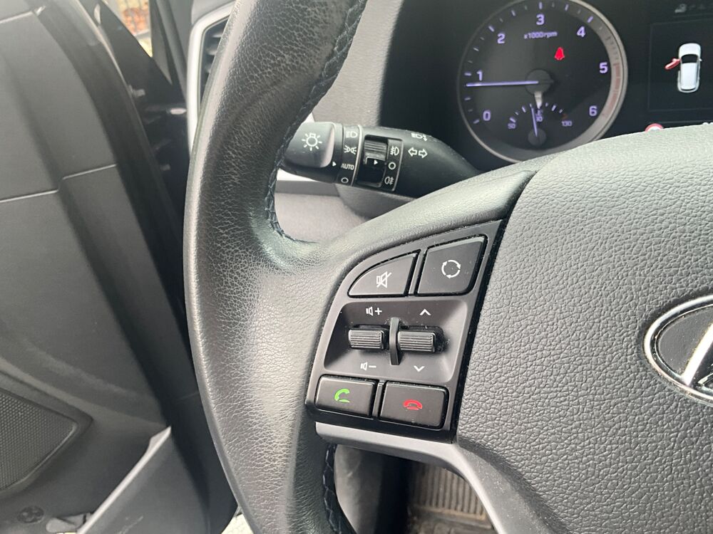 Tucson 1.7 CRDI 115cv CREATIVE 2WD ATTELAGE / CAMERA DE RECUL 2016 occasion 17000 La Rochelle
