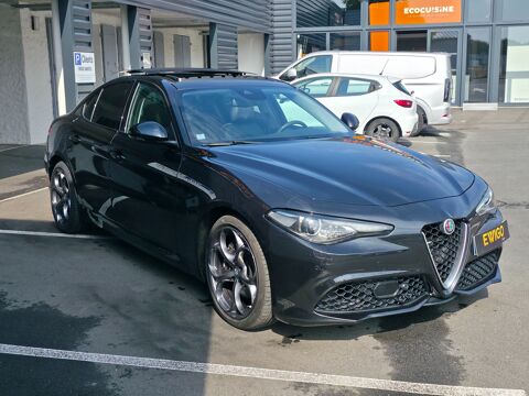 Giulia 2.2 JTDM 210ch VELOCE Q4 BVA8 2017 occasion 17100 Saintes