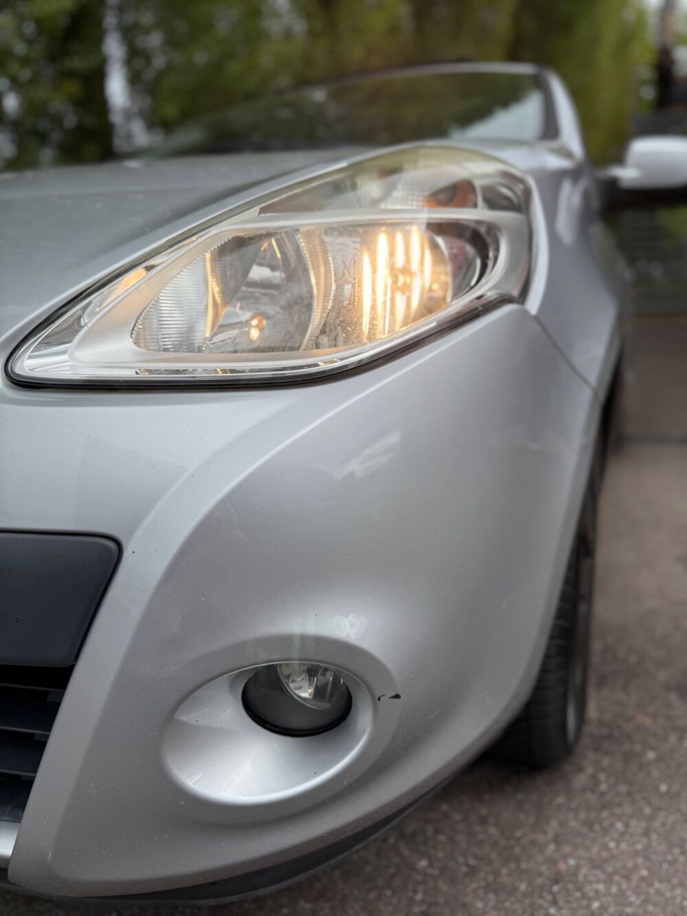 Clio 1.5 DCI 70Ch PRIVILEGE - TOIT OUVRANT - CLIMATISATION 2009 occasion 76150 Saint-Jean-du-Cardonnay