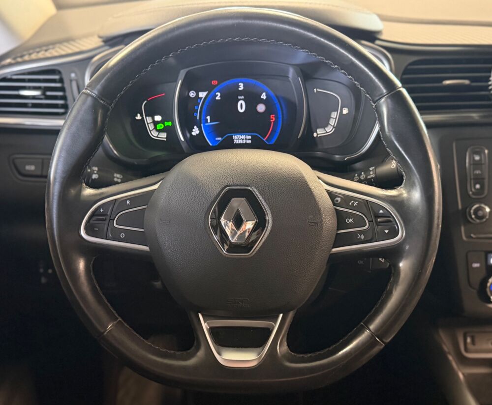 Kadjar 1.5 DCI 110 Ch INTENS - 1ERE MAIN - ATTELAGE - KIT DISTRI 2 2018 occasion 79000 Niort