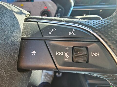 Q3 1.4 45 TFSIE 245 Ch S-LINE S-TRONIC / SUIVI AUDI / 2024 occasion 26000 Valence