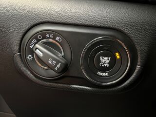 Levante S Q4 3.0 ESSENCE 430Ch BVA / SI&Egrave;GES CHAUFFANTS / CARPLAY / C 2016 occasion 33260 La Teste-de-Buch
