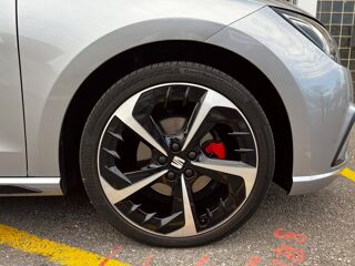 Ibiza 1.0 TSI 110 FR XCLUSIVE DSG BVA / TOIT OUVRANT / SIEGES CHAU 2023 occasion 74600 Seynod