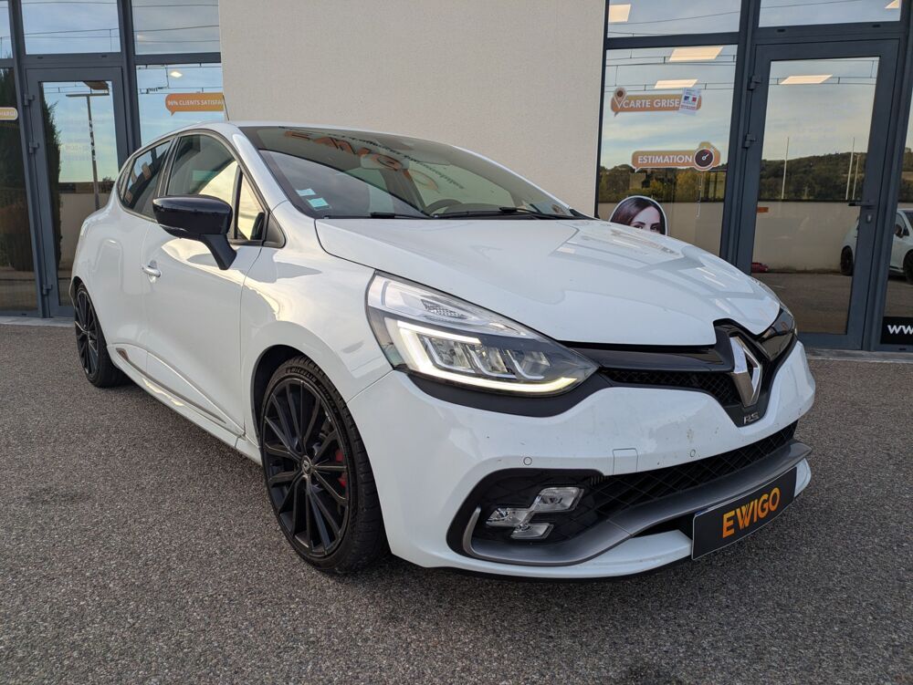 Clio 4 RS Trophy 1.6 Turbo 220 ch / Cam&eacute;ra / Akrapovic / Cuir / R 2017 occasion 69420 Ampuis