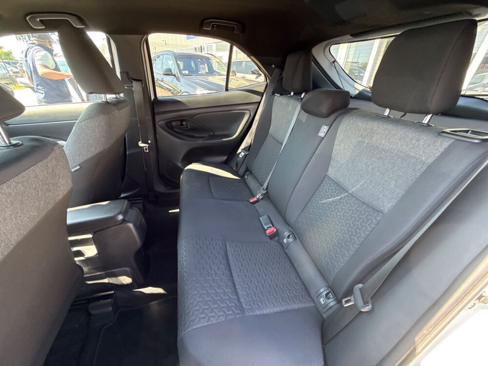 Yaris CROSS 1.5 114H 116 CH 90 HYBRID FULL-HYBRID 0.8KWH DESIGN BV 2023 occasion 27000 &Eacute;vreux