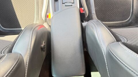 M&eacute;gane ESTATE 1.3L TCE 140ch INTENS / CAMERA DE RECUL / APPLE CAPRL 2019 occasion 38420 Le Versoud