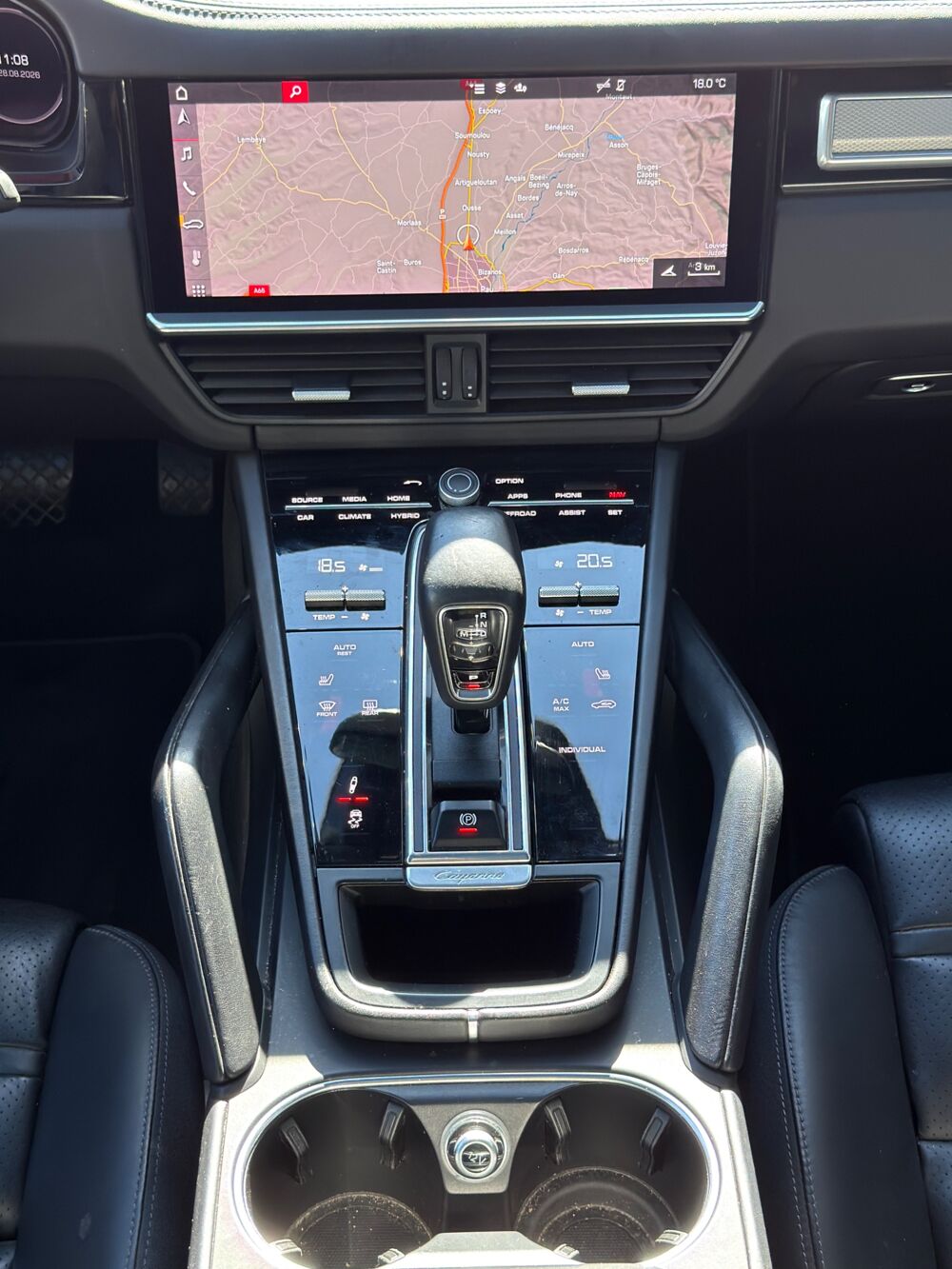 Cayenne 3.0 E-HYBRID 462 ch PLATINUM EDITION 2021 occasion 64320 Idron
