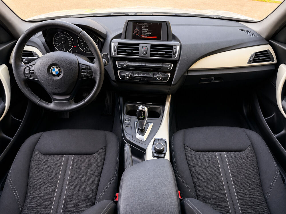 S&eacute;rie 1 1.5 118 I 135CH BVA - TOIT OUVRANT - BLUETOOTH - MODE SPORT 2016 occasion 76150 Saint-Jean-du-Cardonnay