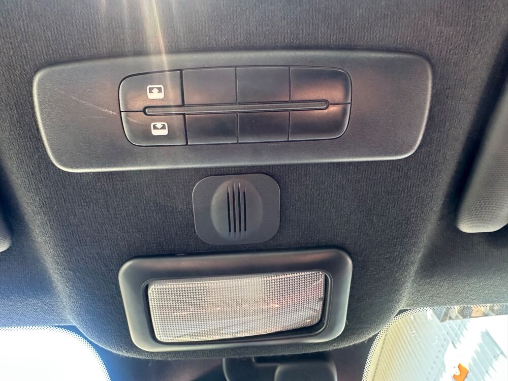 500 1.2L 70ch STAR TOIT OUVRANT + APPLE CARPLAY + RADARS AR / CO 2019 occasion 38420 Le Versoud