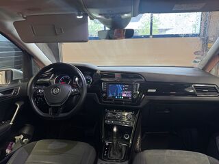 Touran 1.4 TSI 150 BLUEMOTION CARAT DSG BVA 2016 occasion 83600 Fr&eacute;jus