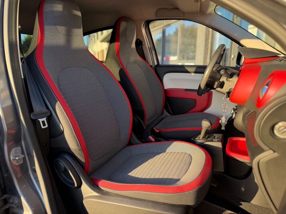 Twingo 1.0 SCE 70Ch INTENS BVA CAMERA DE RECUL 2017 occasion 26000 Valence