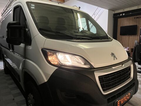Boxer FOURGON 330 2.2 BLUEHDI 120ch L1H1 ASPHALT CAMERA DE RECUL/ 2021 occasion 78125 Gazeran