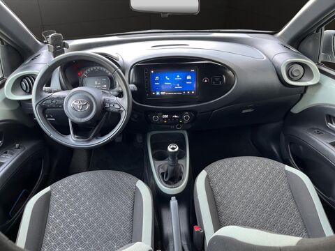 Aygo 1.0 VVTI 70 DESIGN / CARPLAY / R&Eacute;GULATEUR AUTOADAPTATIF / 1&Egrave; 2024 occasion 74600 Seynod