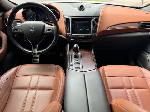 Levante 3.0 D 275Ch GRANSPORT NERISSIMO BVA - SUSPENSION PILOTE - V8 2017 occasion 76150 Saint-Jean-du-Cardonnay