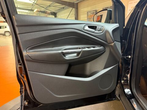 Kuga 1.5 ECOBOOST 150 TITANIUM-S 4X2 // ENTRETIEN CONSTRUCTEUR // 2016 occasion 33320 Eysines