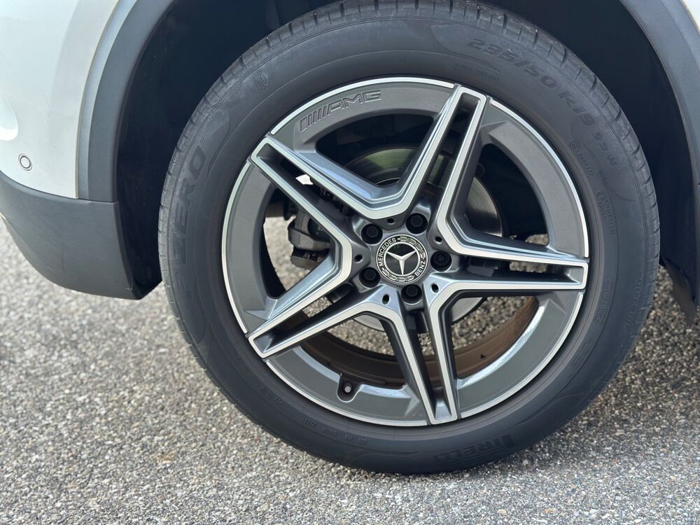 Classe GLA 2.0 200 D 150CH AMG LINE 8G-DC, 1 ERE MAIN 2021 occasion 47000 Agen