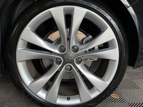 Insignia GENERATION-I SPORTS-TOURER 2.0 CDTI BI-TURBO 195 Ch COSMO PA 2014 occasion 79000 Niort