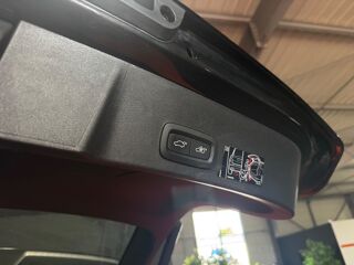 XC40 T5 261 CH RECHARGE HYBRID BUSINESS 2WD DCT / CAMERA DE RECUL 2020 occasion 29000 Quimper