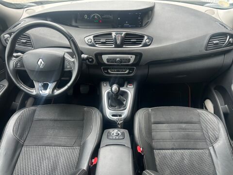 Grand scenic IV 1.5 DCI 110ch ECO ENERGY BOSE 7 places / GPS + CAMERA DE REC 2016 occasion 38420 Le Versoud