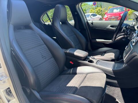 Classe A 1.5L 180D 110ch FASCINATION PACK AMG / TOIT OUVRANT PANORAMI 2017 occasion 38420 Le Versoud