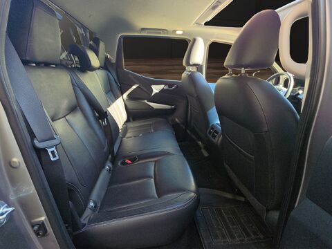 Navara DOUBLE CAB HARD TOP 2.3 DCI 190 TEKNA 4WD BVA - ENTRETIEN CO 2017 occasion 68000 Colmar