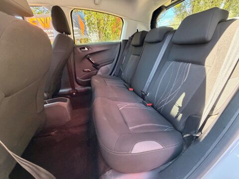 208 GENERATION-I 1.6 E-HDI 90Ch ACTIVE - BLUETOOTH - REGULATEUR 2012 occasion 76150 Saint-Jean-du-Cardonnay