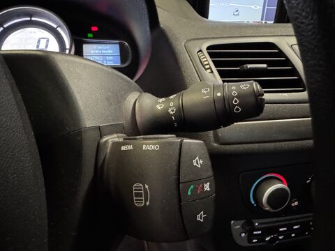 M&eacute;gane ESTATE 1.5 DCI 110ch BUSINESS REGULATEUR DE VITESSE/ TOM TO 2012 occasion 78125 Gazeran