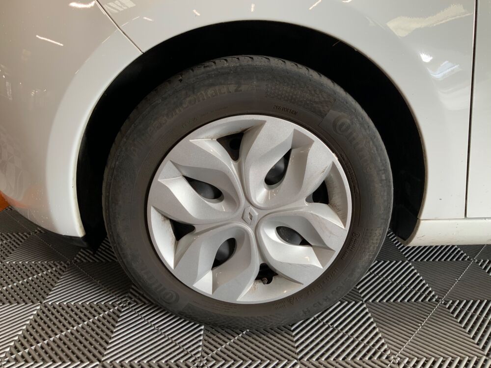 Zo&eacute; R90 ZE 90 40KWH ACHAT INT&Eacute;GRALE LIFE BVA SOH 86% 2018 occasion 26100 Romans-sur-Is&egrave;re